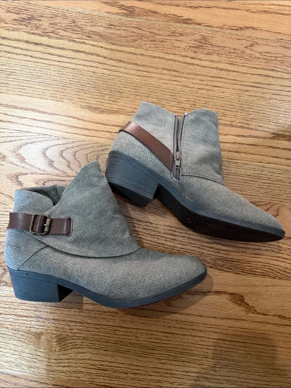 Women's blowfish bootie taupe size 9 - Picture 2 of 4